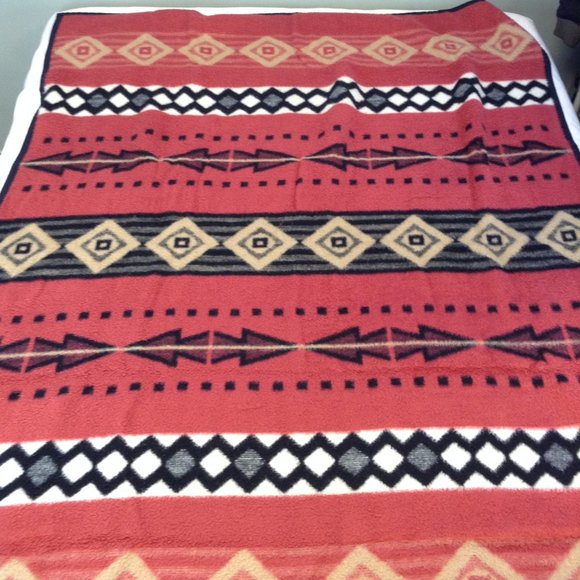 Vintage Biederlack of America Southwest Aztec Style Reversible Acrylic Blanket - Picture 1 of 15